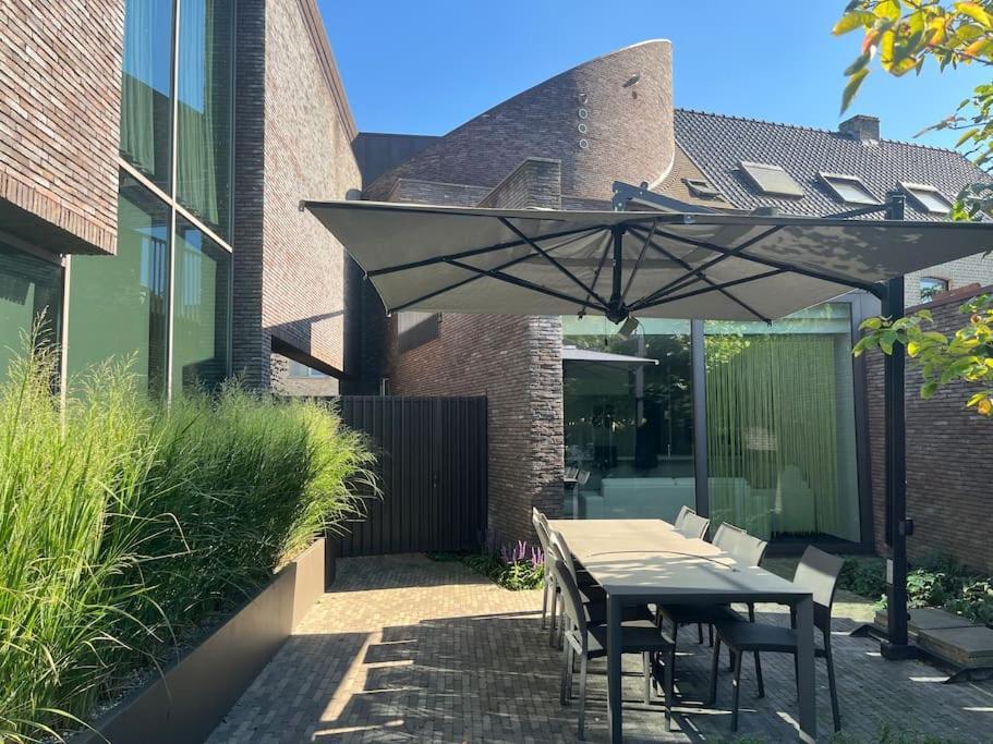 Tube Nabij Holiday home Bruges