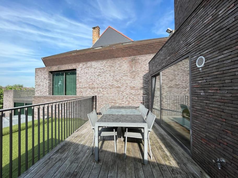Tube Nabij Holiday home Bruges